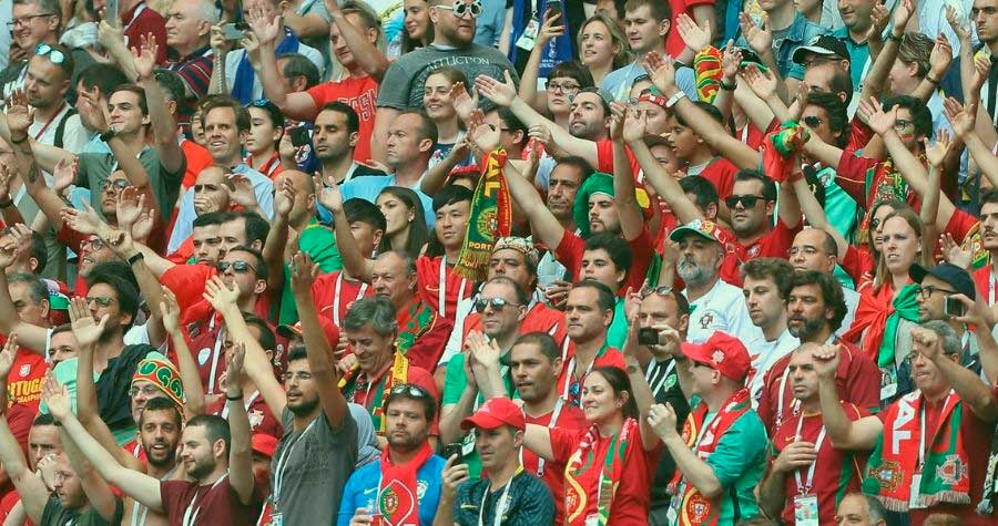 Adeptos do Europeu de Futebol - Portugal